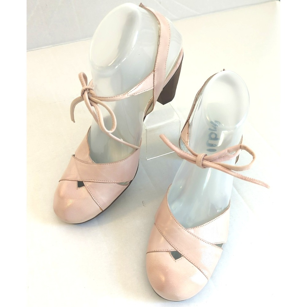 FIDJI Pastel Pink Leather Pumps 9 1/4 Portugal Open Back Tie Closure